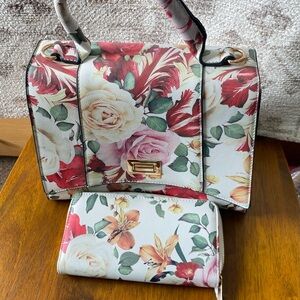 Tea Roses Floral Satchel Bag and Wallet